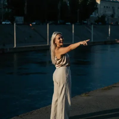 Дина, 31