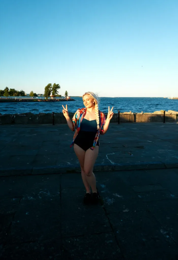 Алина